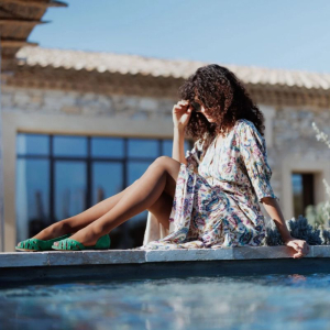 bas de contention style transparent sigvaris pied ouvert