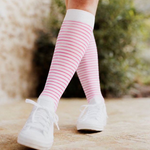 Chaussettes de contention Sigvaris Octobre Rose